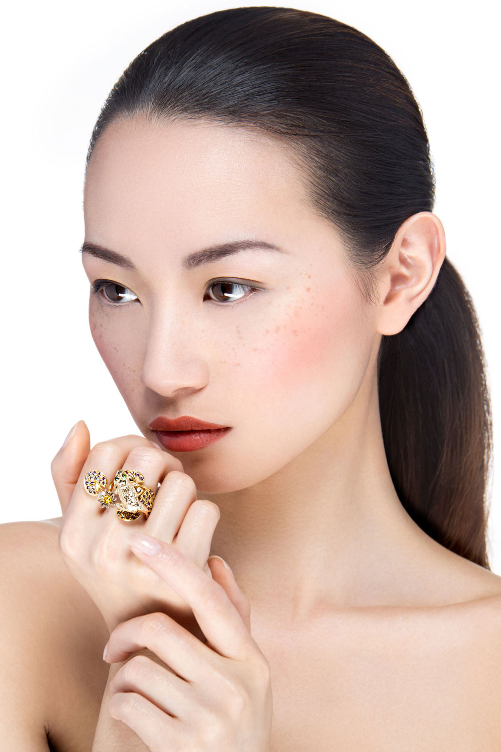 Retouch by Lucia Arin Pintos. Photo: Jérold Partouche | MUA : Clotile Garnier