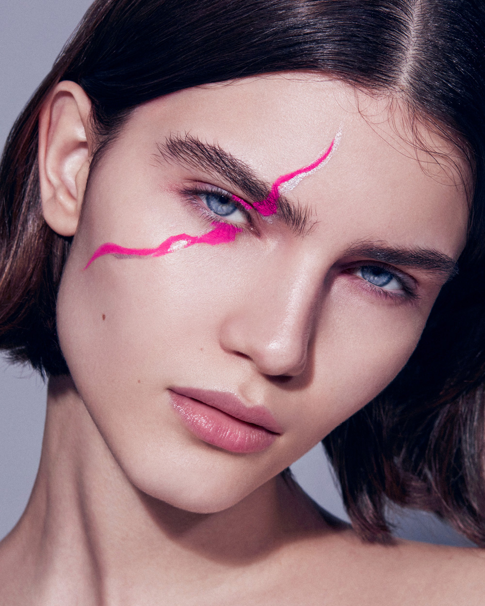 Retouch by Lucia Arin Pintos. Photo: Jakub Koziel