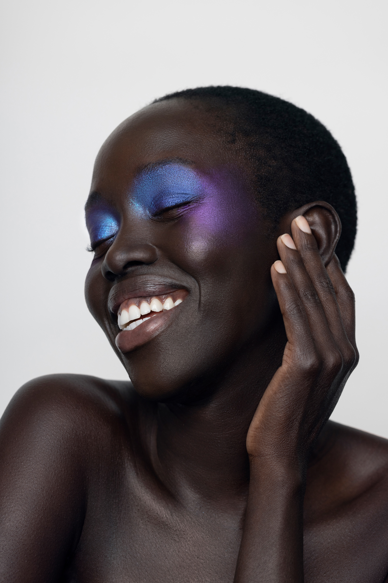 Retouch by Lucia Arin Pintos. Photo: Angela Marklew