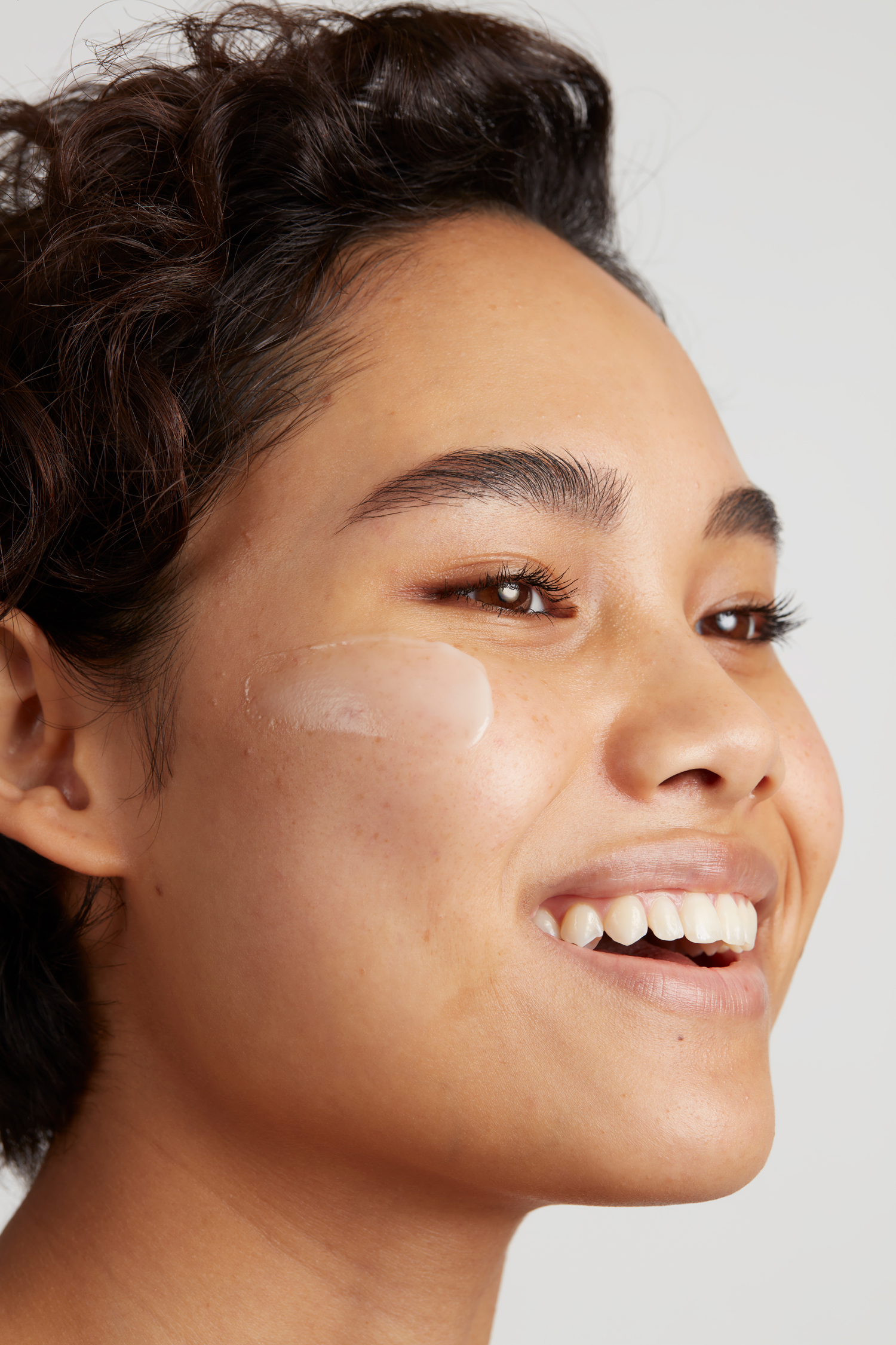 Retouch by Lucia Arin Pintos. Photo: Beth Sternbaum